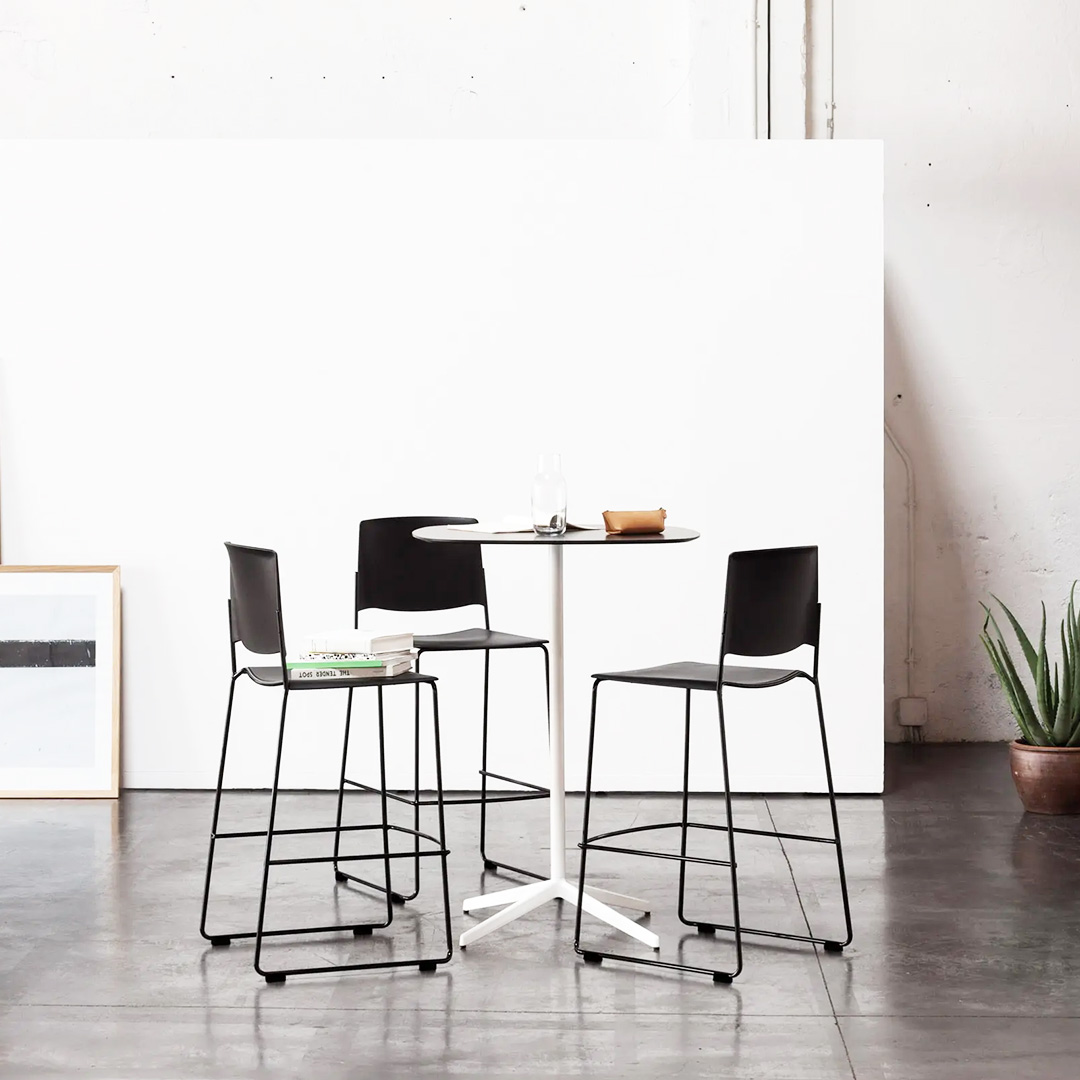 Barhocker mit Kufengestell - 11 Schwarz